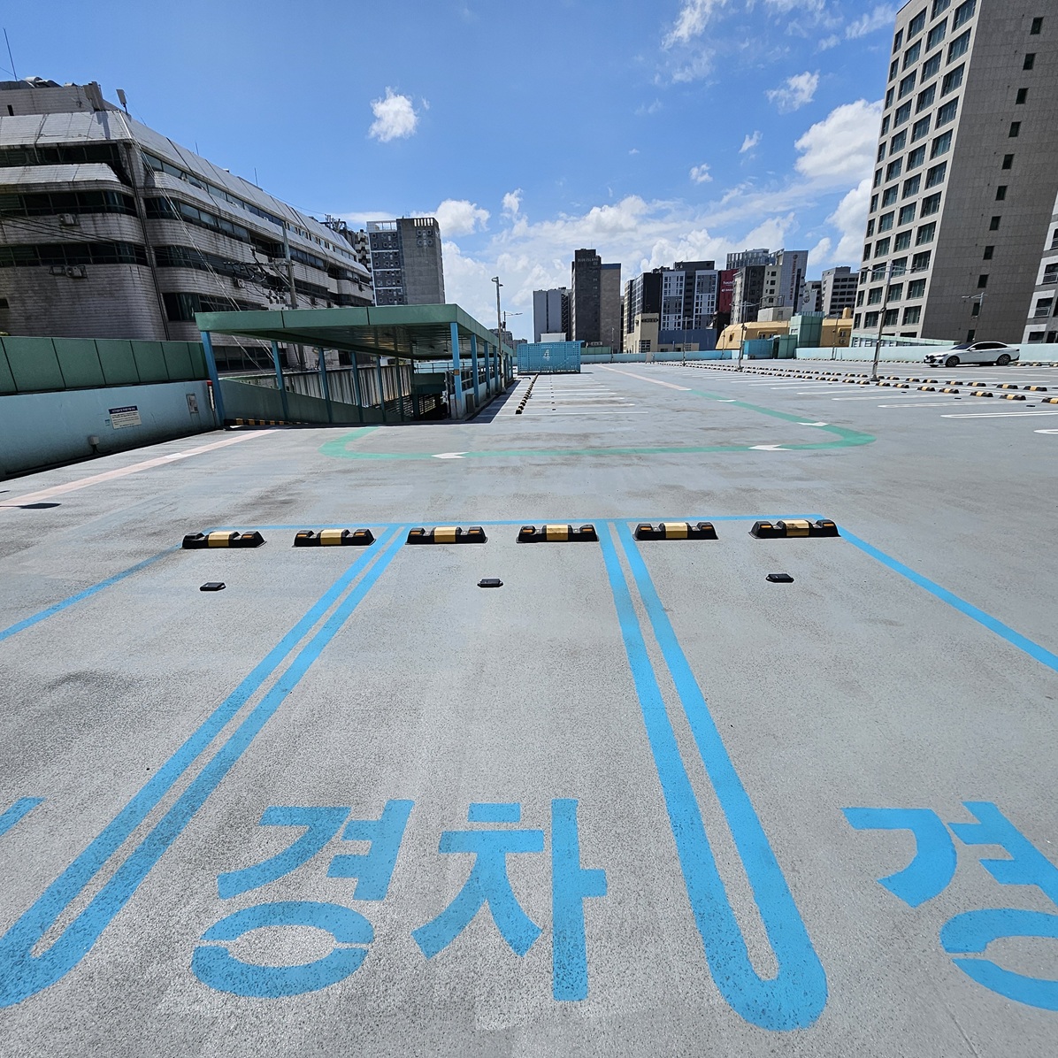 제주시 신제주 공영주차장(주차빌딩) 4
